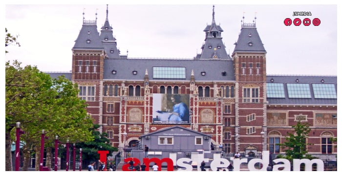 Scholarships From the University of Amsterdam